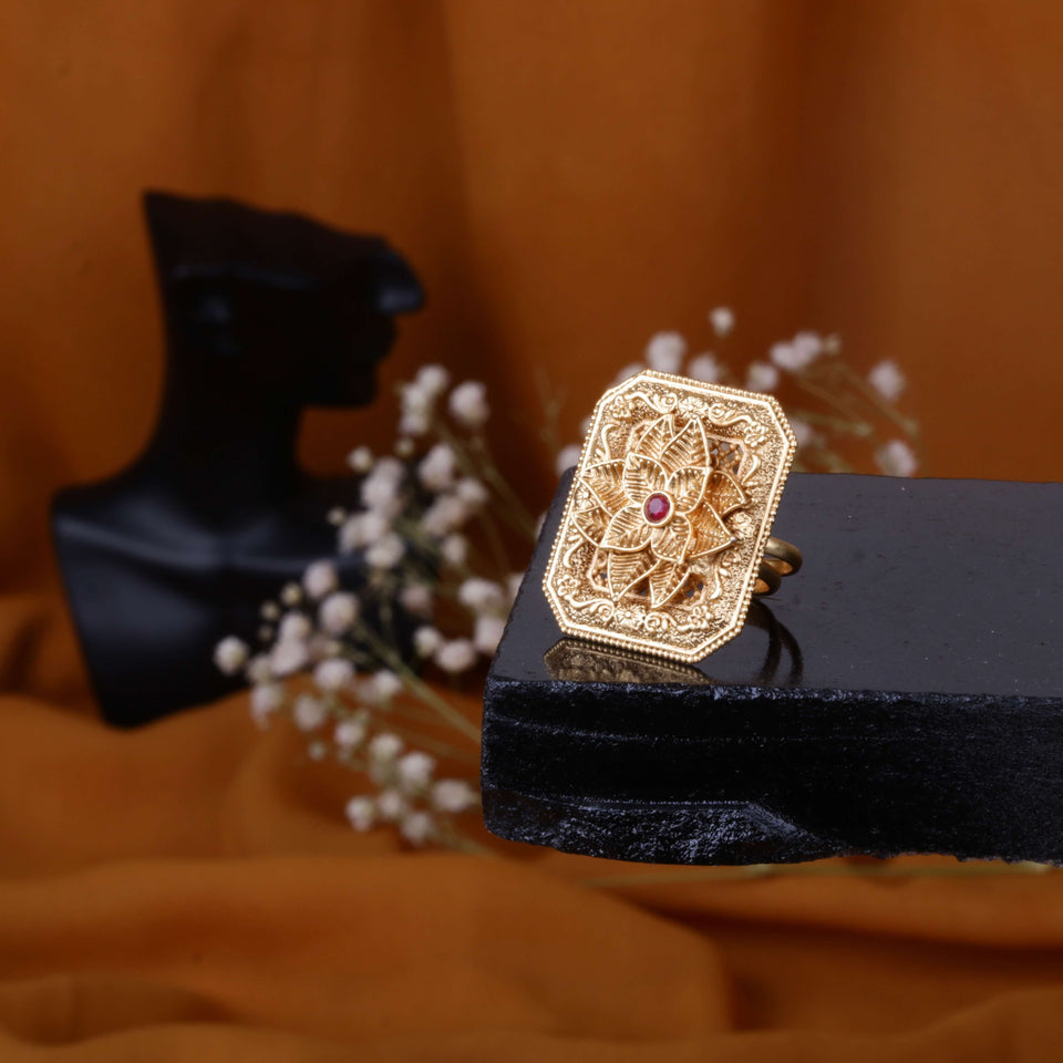 Rajwari Precious Ring