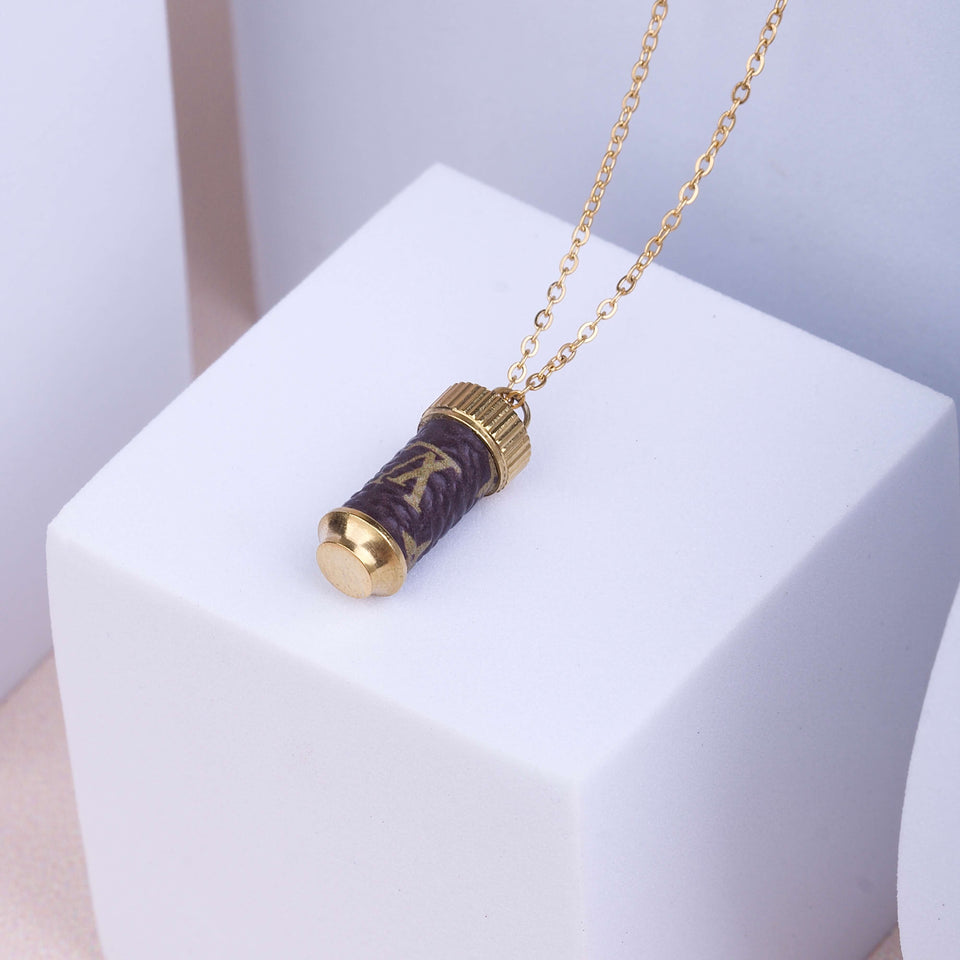 Capsule Necklace